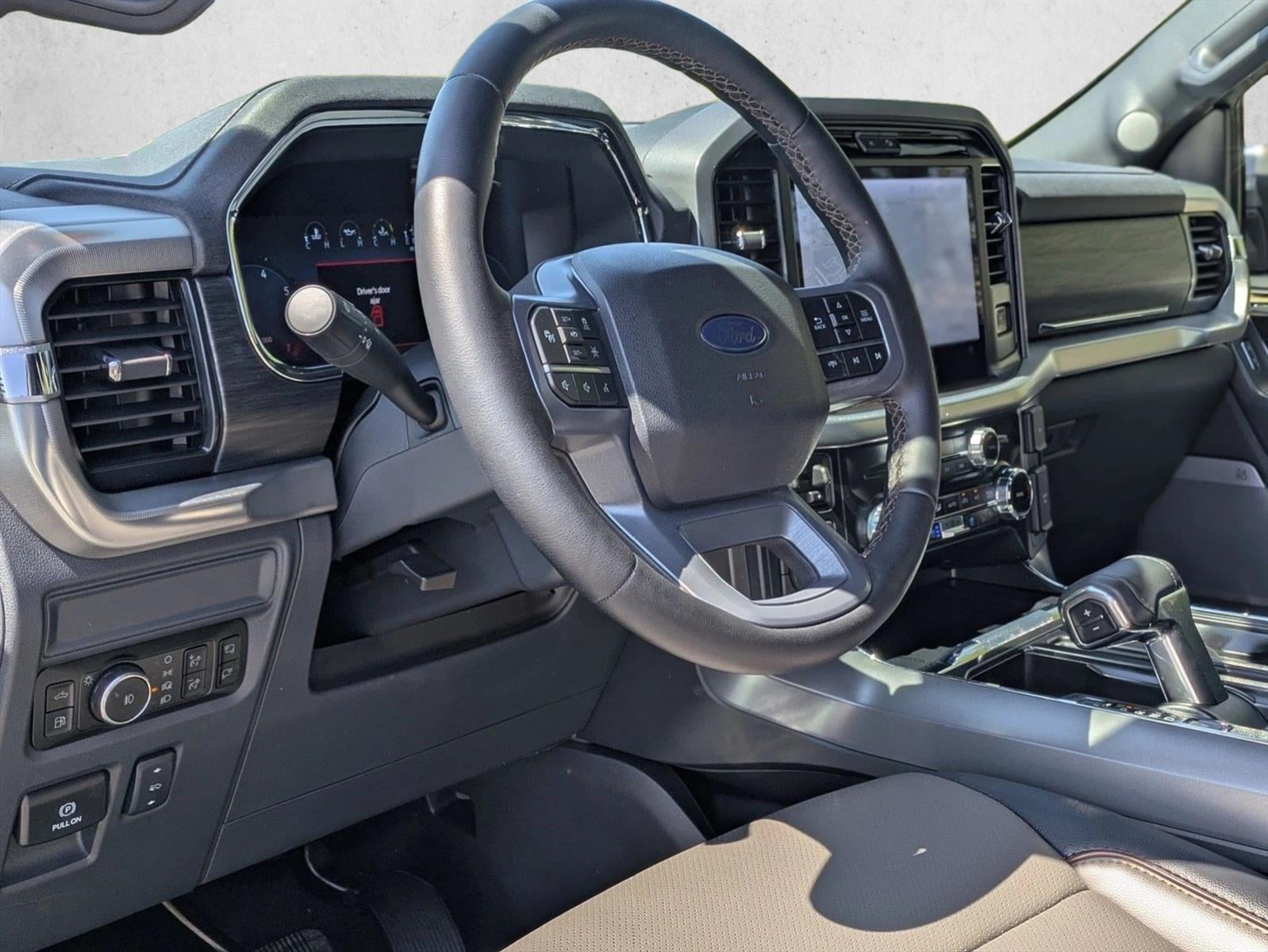 2025 Ford F-150 LARIAT 4WD SuperCrew 5.5' Box
