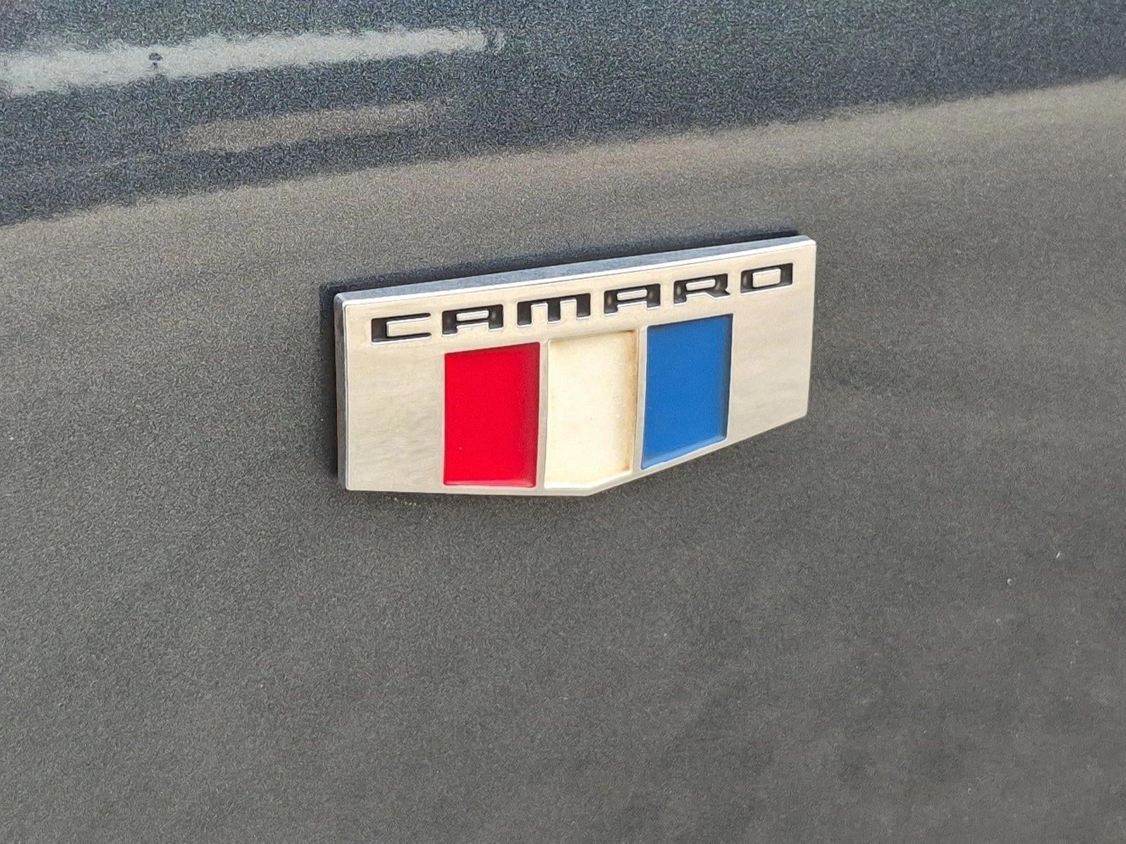 2020 Chevrolet Camaro 2dr Coupe 1LT