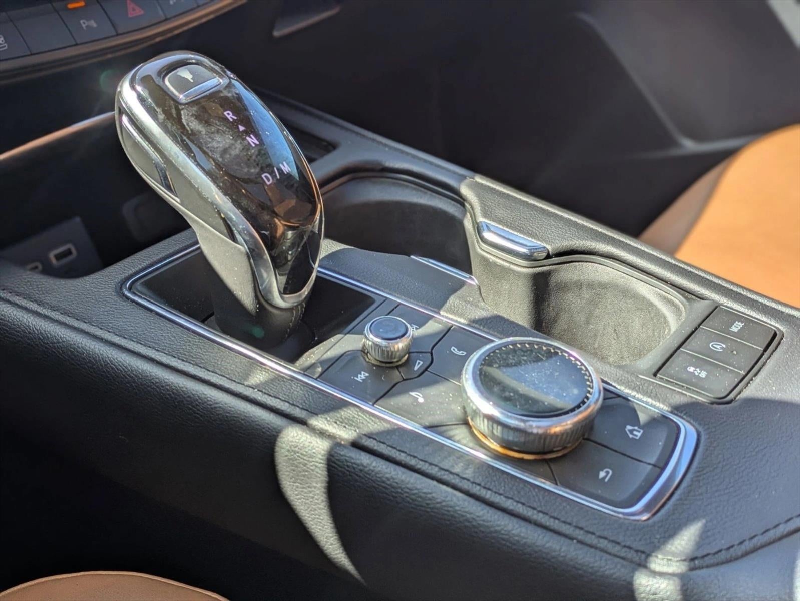 2021 Cadillac XT4 FWD 4dr Premium Luxury