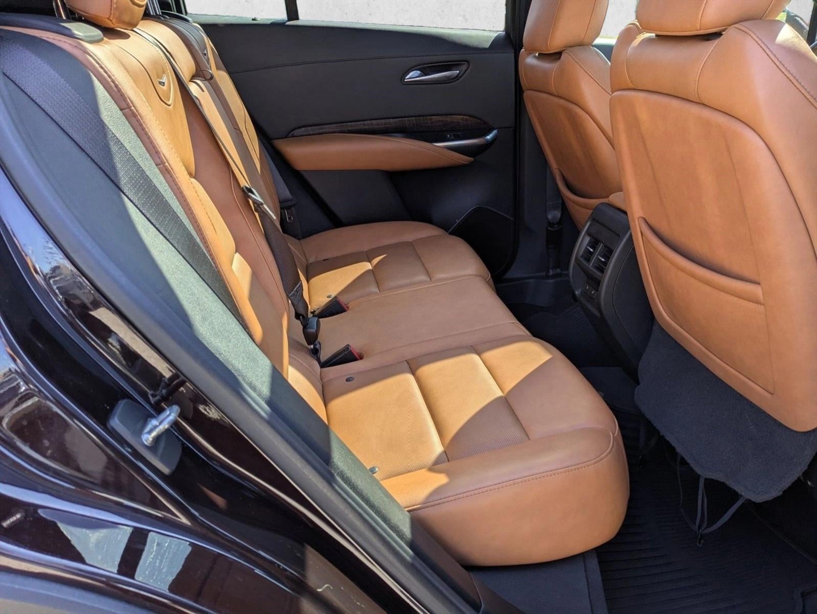 2021 Cadillac XT4 FWD 4dr Premium Luxury