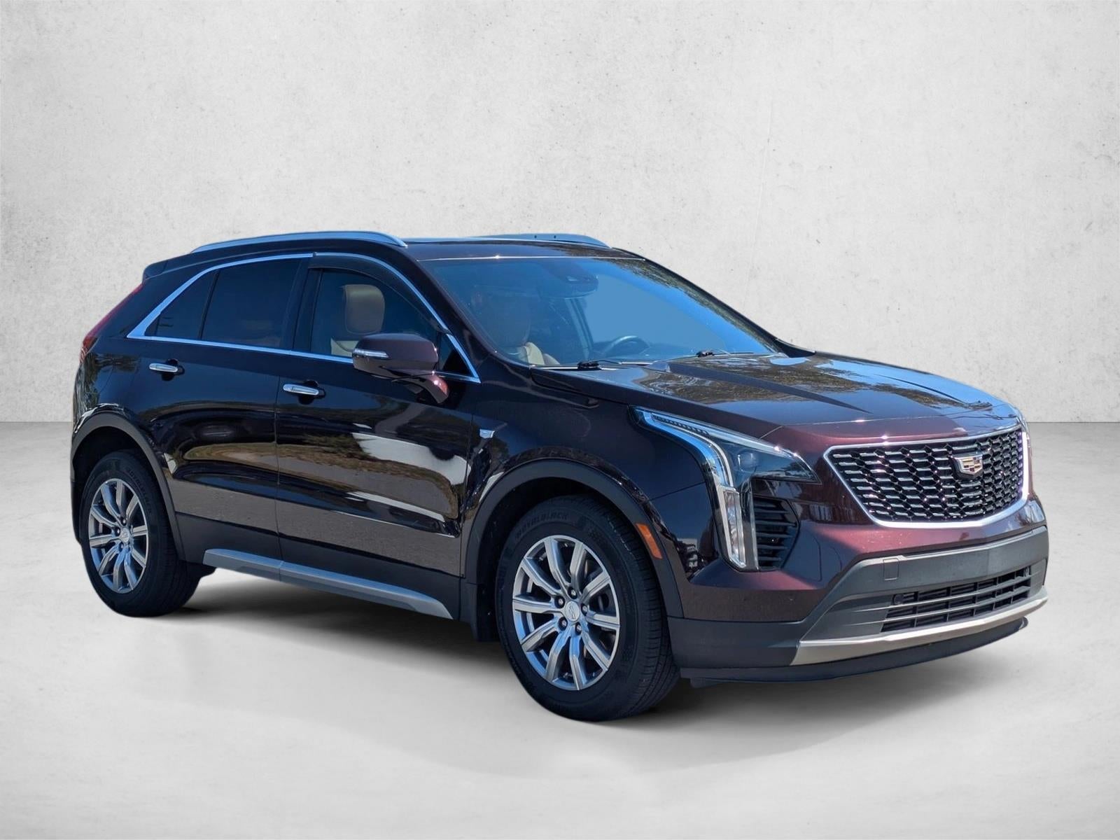 2021 Cadillac XT4 FWD 4dr Premium Luxury