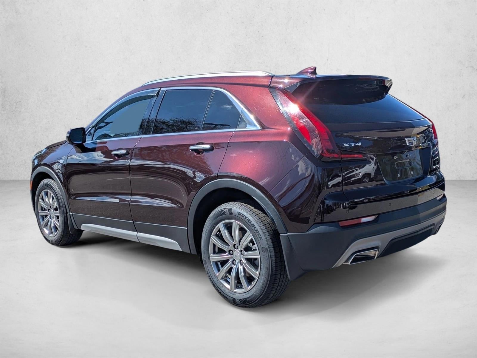 2021 Cadillac XT4 FWD 4dr Premium Luxury