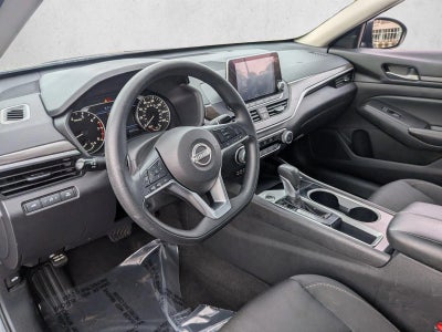 2024 Nissan Altima 2.5 SV Sedan