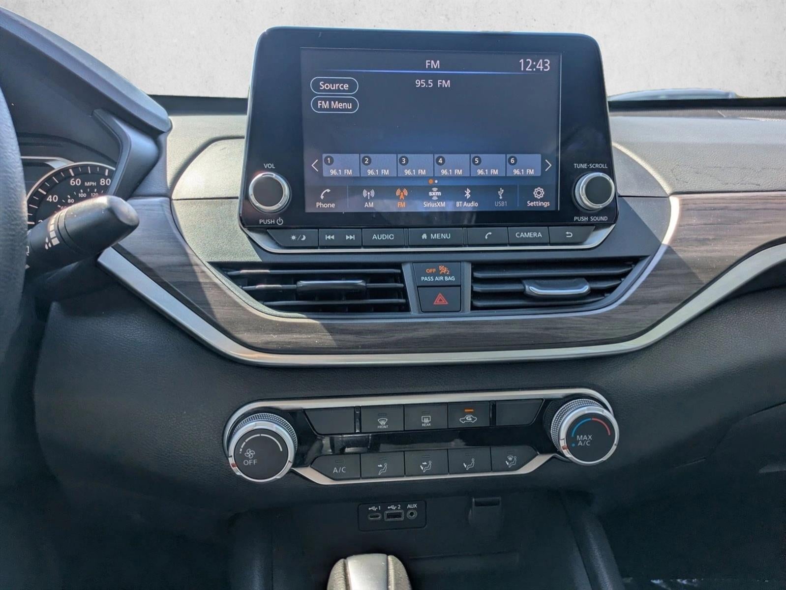 2025 Nissan Altima SV FWD