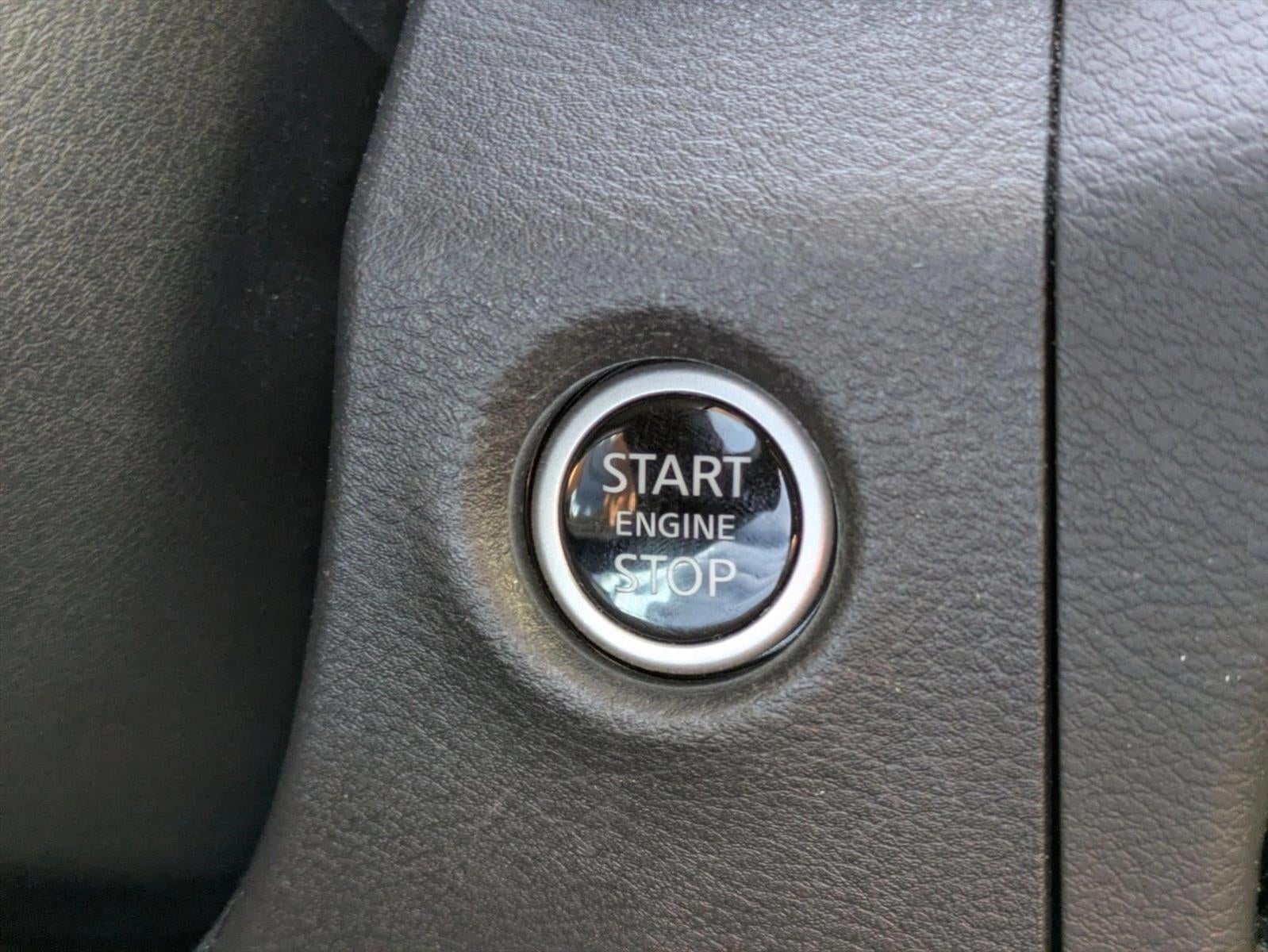 2024 Nissan Frontier Crew Cab 4x4 PRO-4X