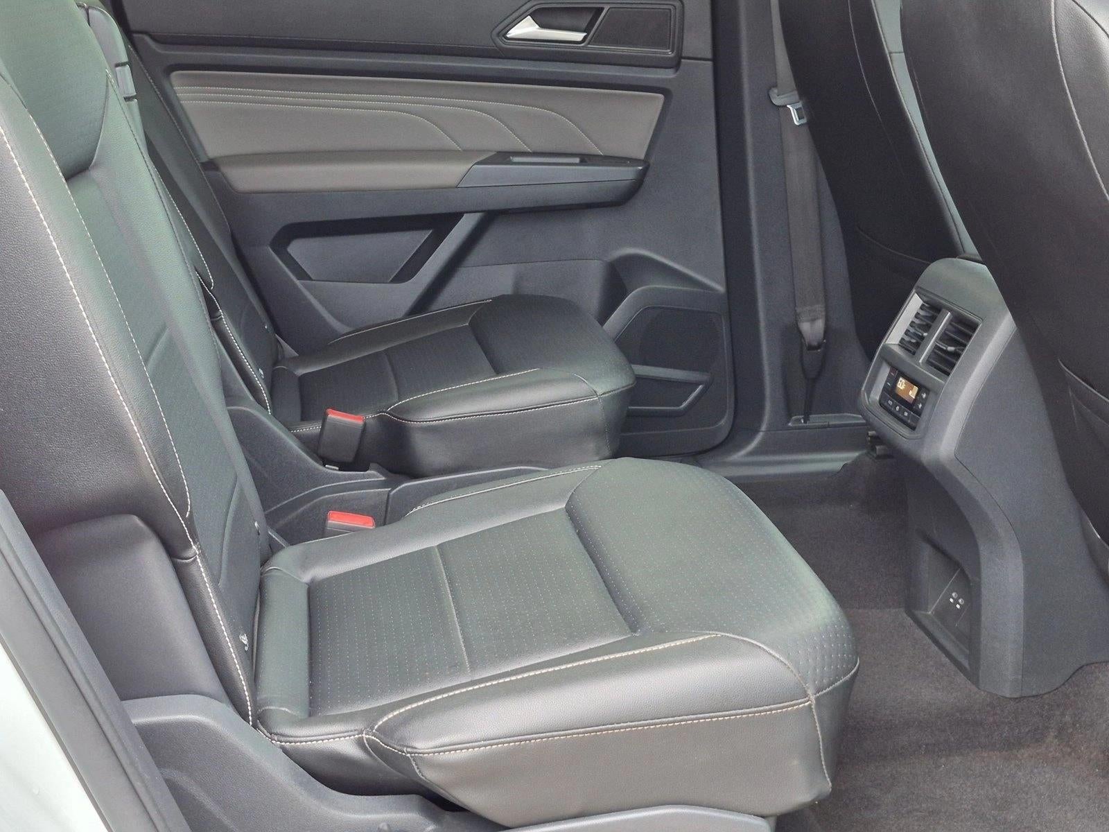2021 Volkswagen Atlas 2021.5 3.6L V6 SE w/Technology FWD