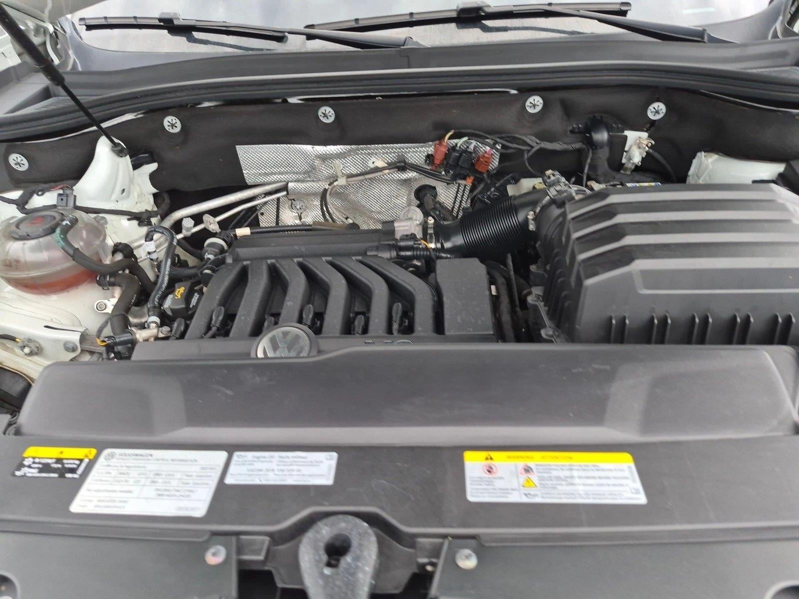 2021 Volkswagen Atlas 2021.5 3.6L V6 SE w/Technology FWD