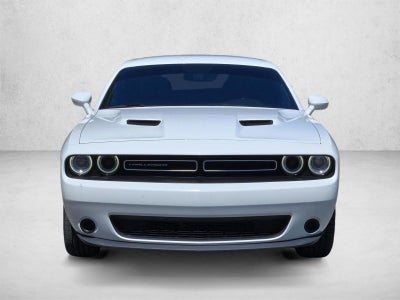 2020 Dodge Challenger SXT RWD