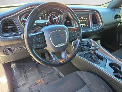 2020 Dodge Challenger SXT RWD