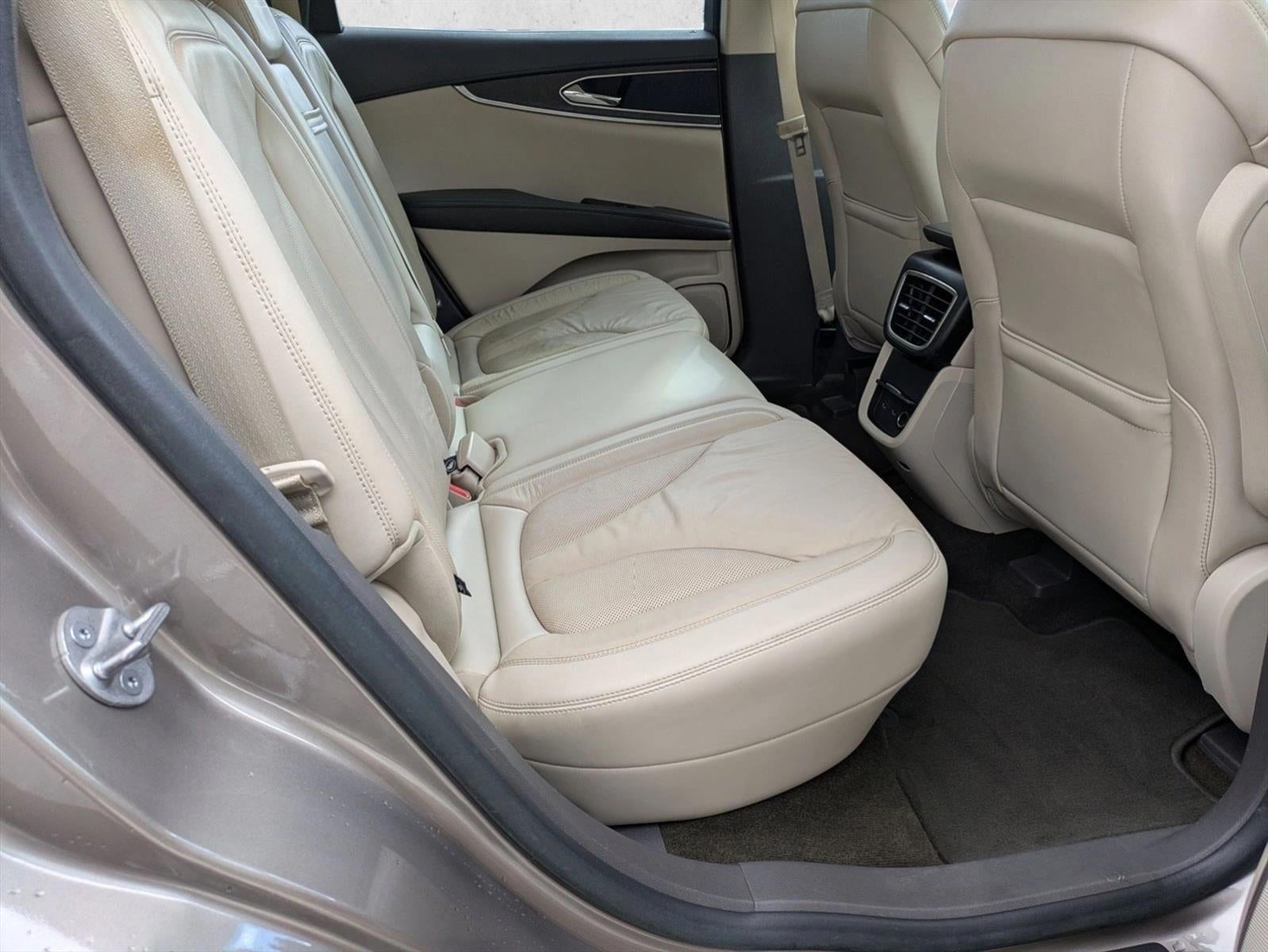 2019 Lincoln Nautilus Select FWD