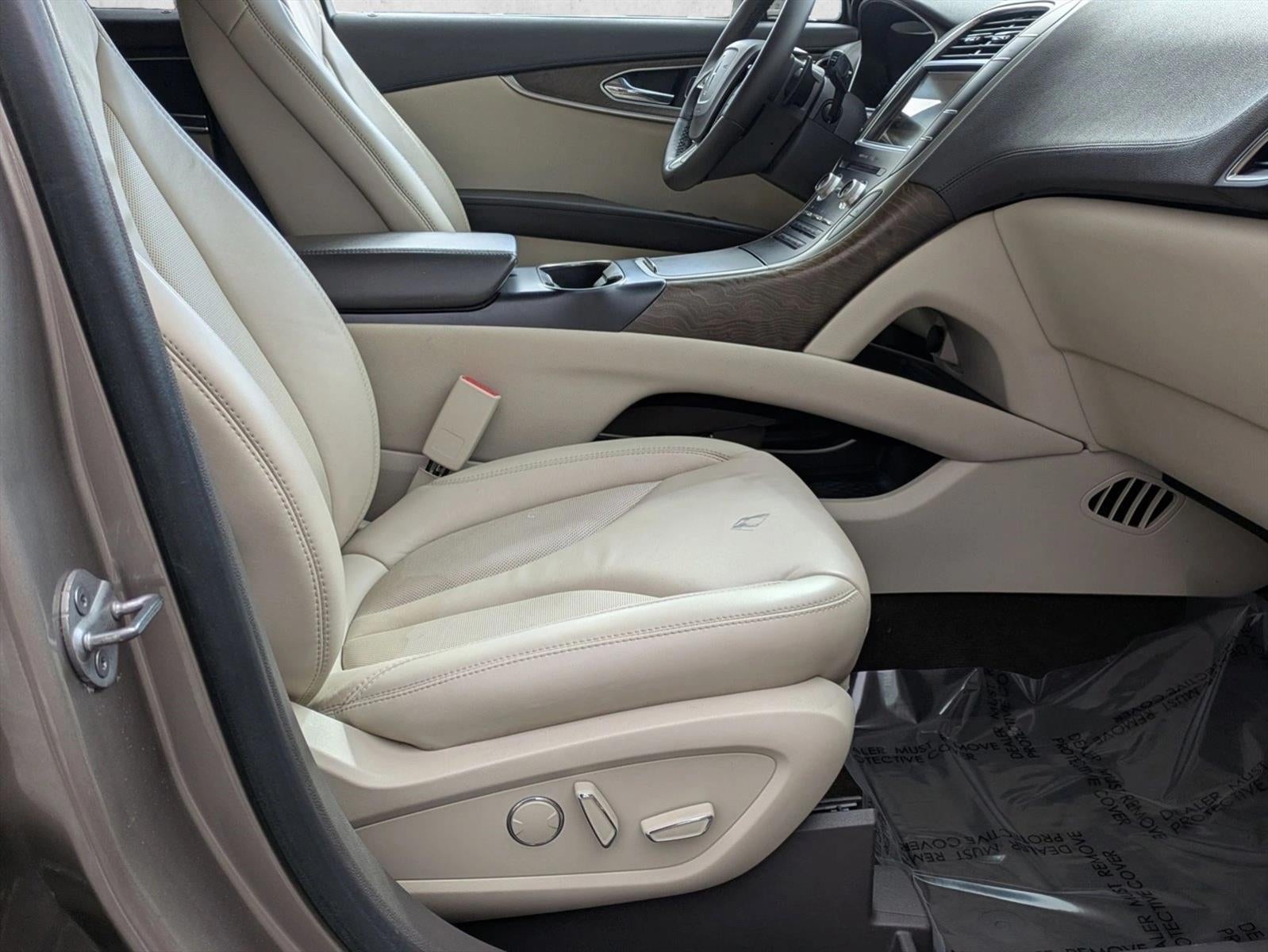 2019 Lincoln Nautilus Select FWD