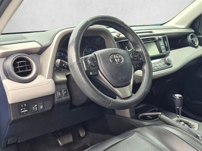 2017 Toyota RAV4 XLE AWD (Natl)