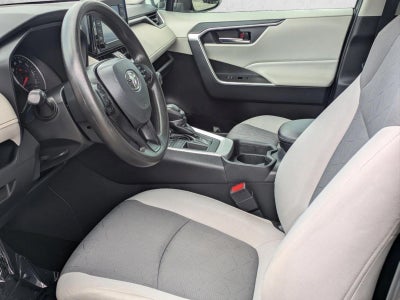 2021 Toyota RAV4 XLE FWD (GS)