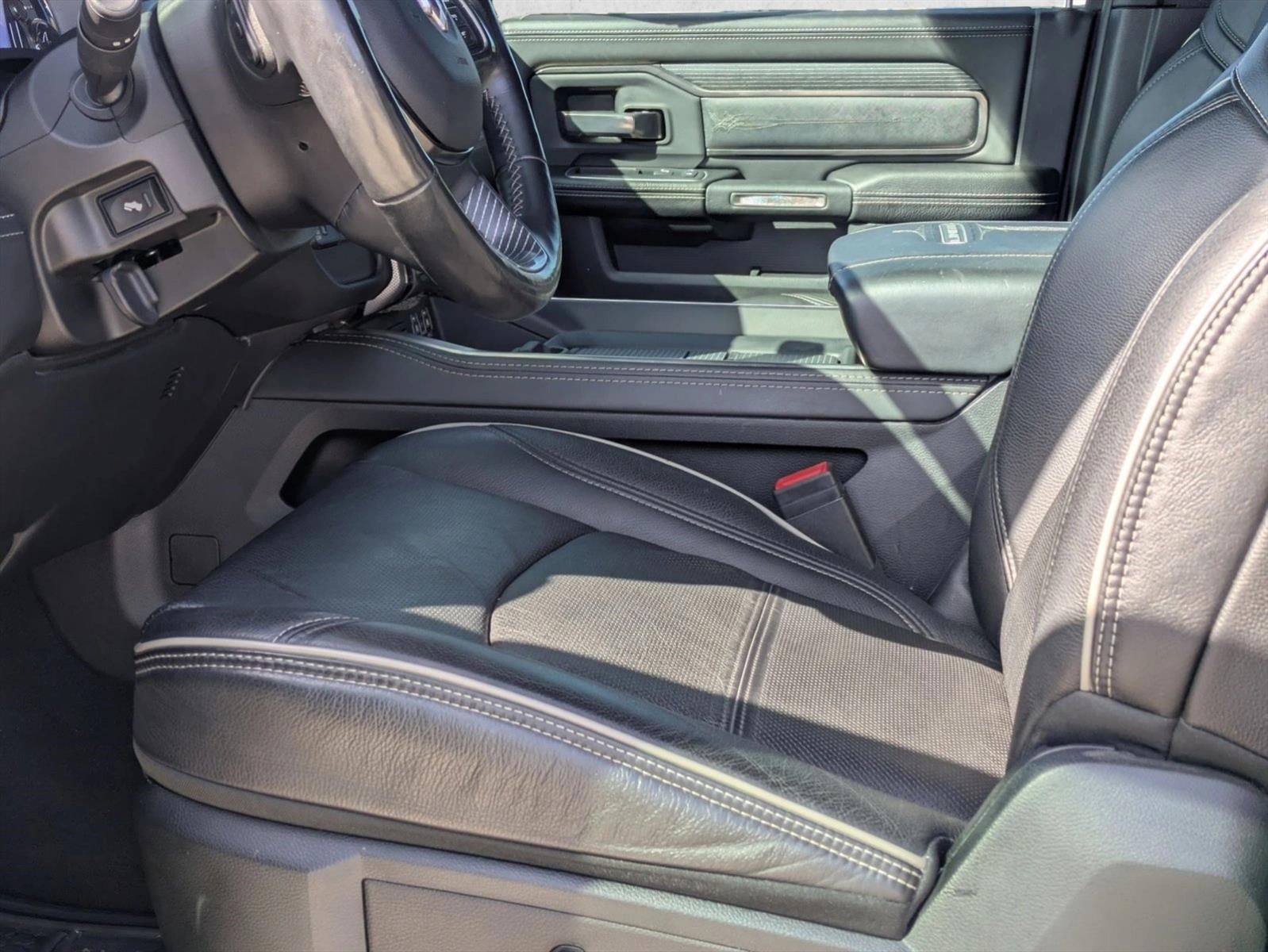 2019 RAM 3500 Limited 4x4 Crew Cab 8' Box