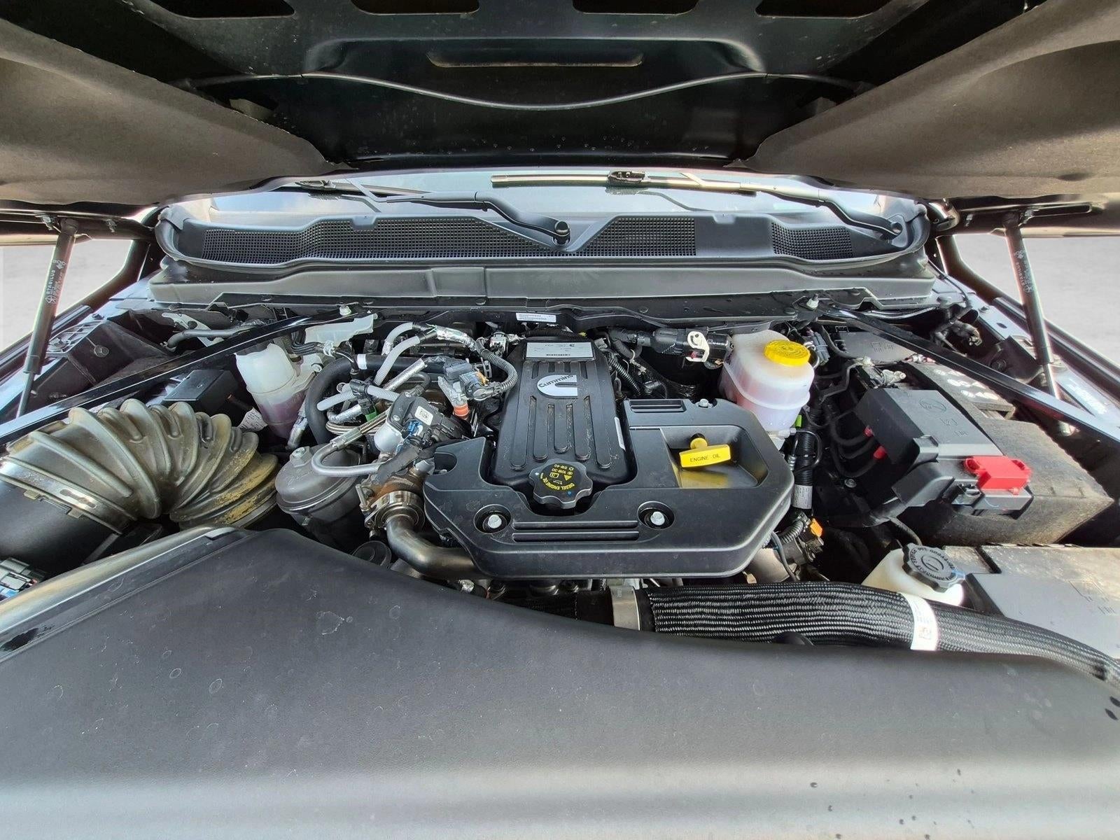 2026 RAM 3500 Limited 4x4 Crew Cab 8' Box