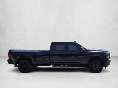 2026 RAM 3500 Limited 4x4 Crew Cab 8' Box