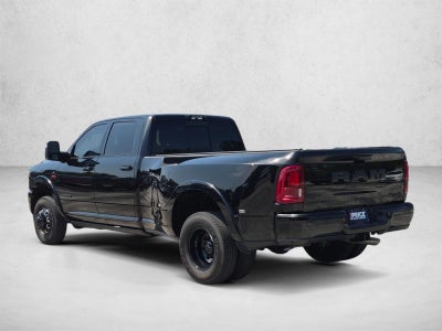 2026 RAM 3500 Limited 4x4 Crew Cab 8' Box