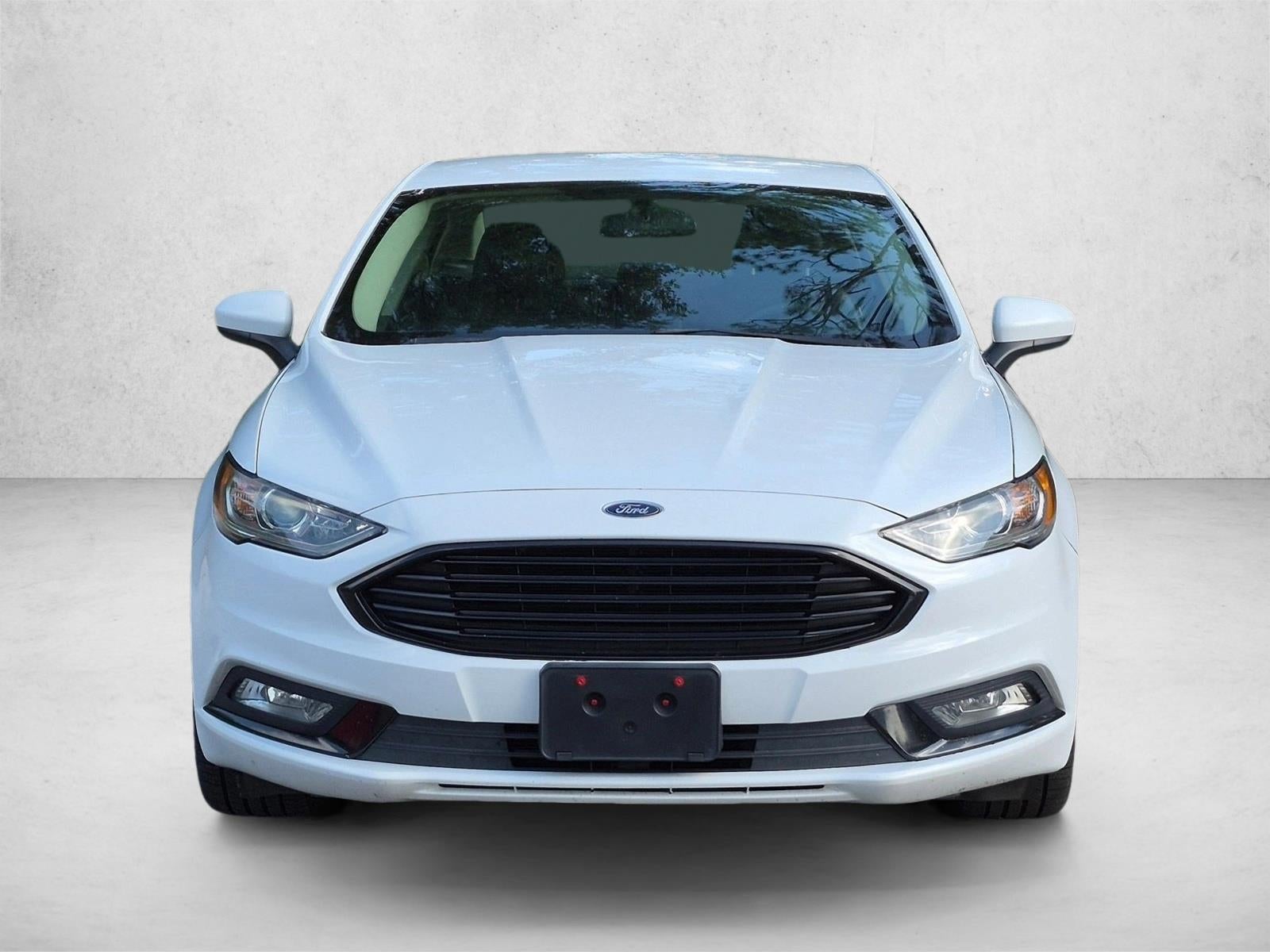 2017 Ford Fusion SE FWD