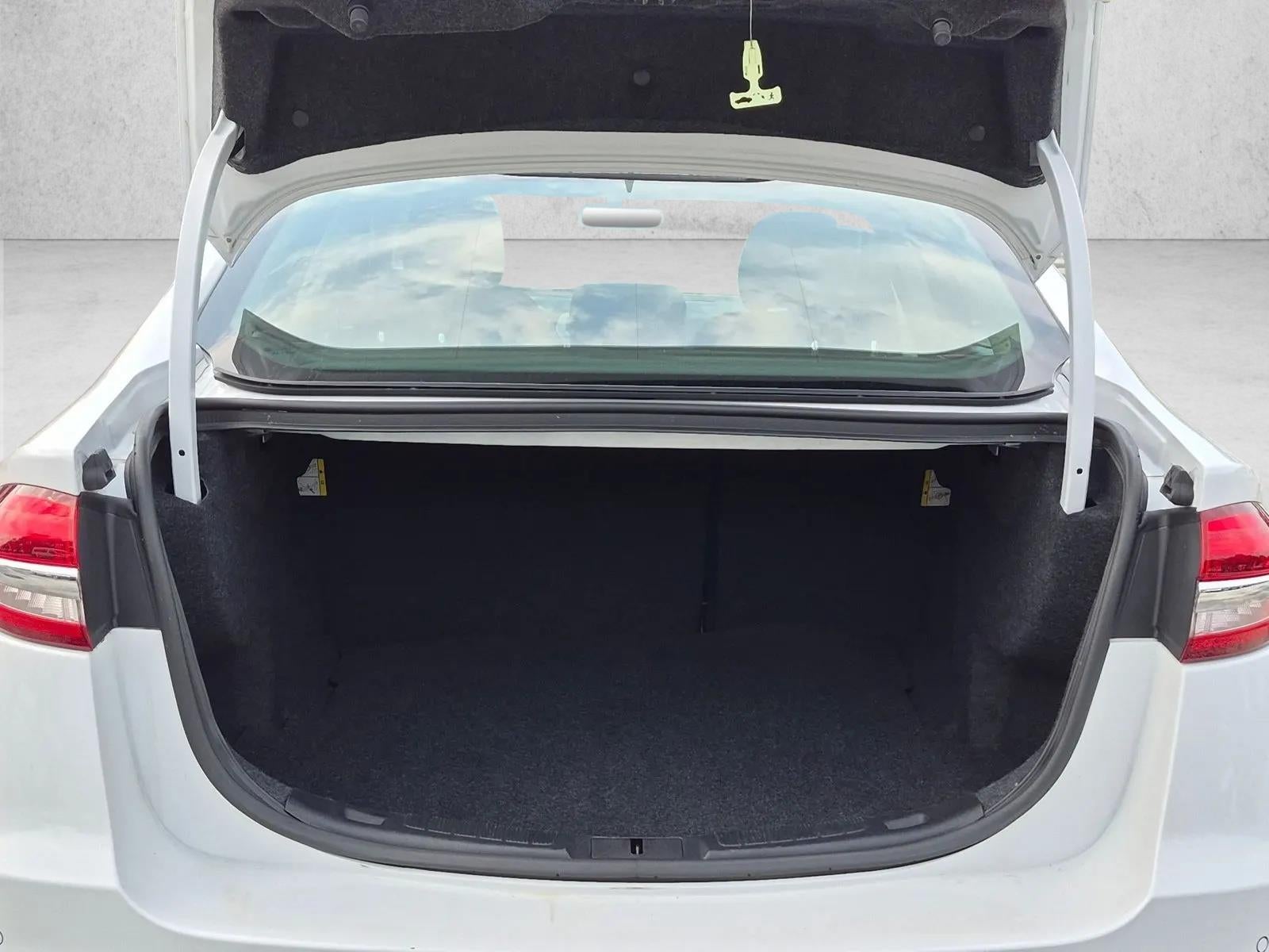 2019 Ford Fusion SE FWD