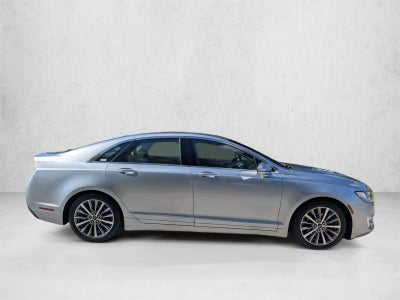 2020 Lincoln MKZ Standard FWD