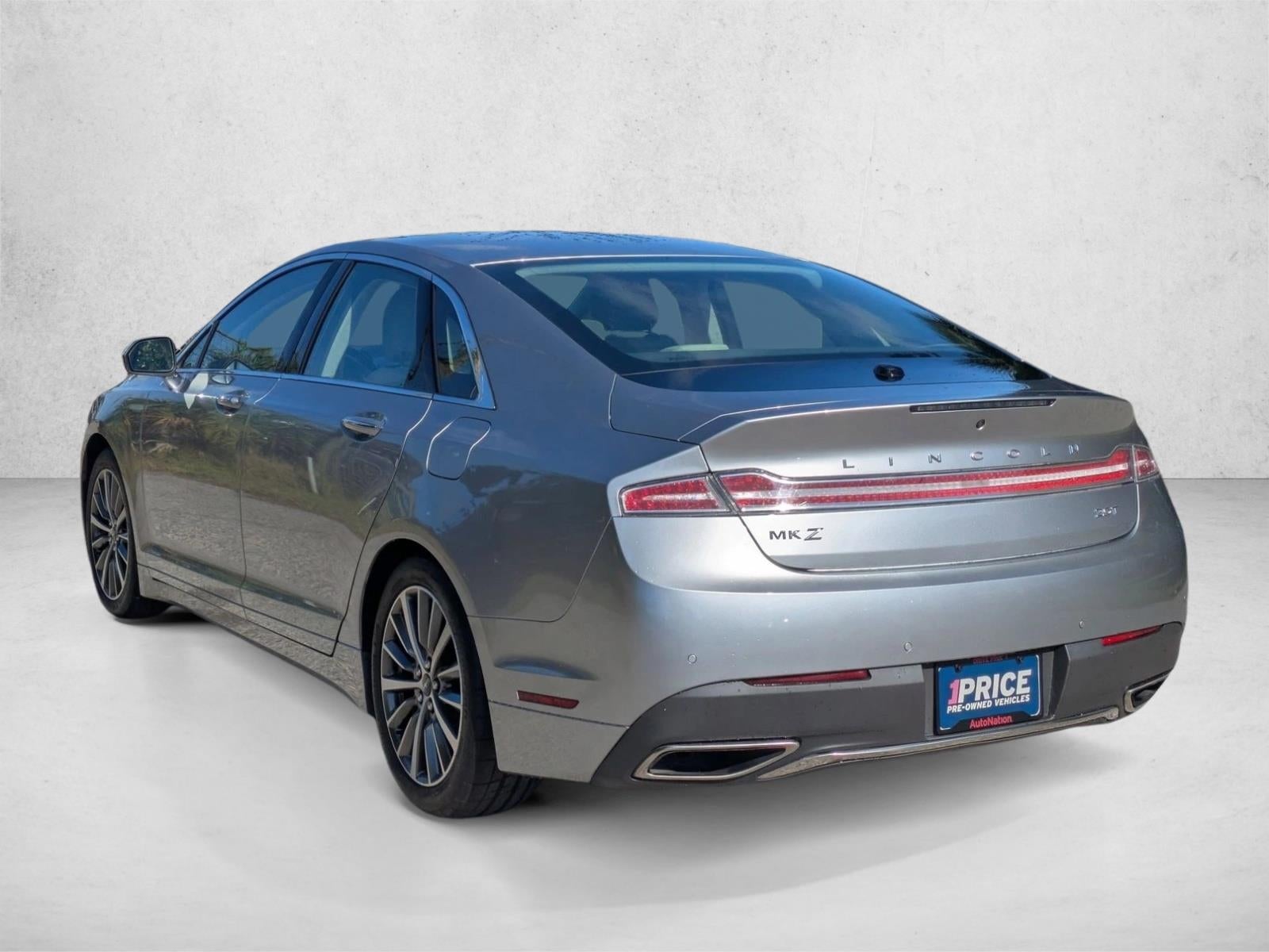 2020 Lincoln MKZ Standard FWD