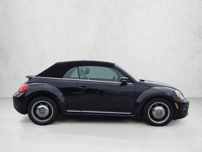 2013 Volkswagen Beetle Convertible 2dr Auto 2.5L PZEV