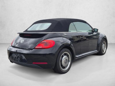 2013 Volkswagen Beetle Convertible 2dr Auto 2.5L PZEV