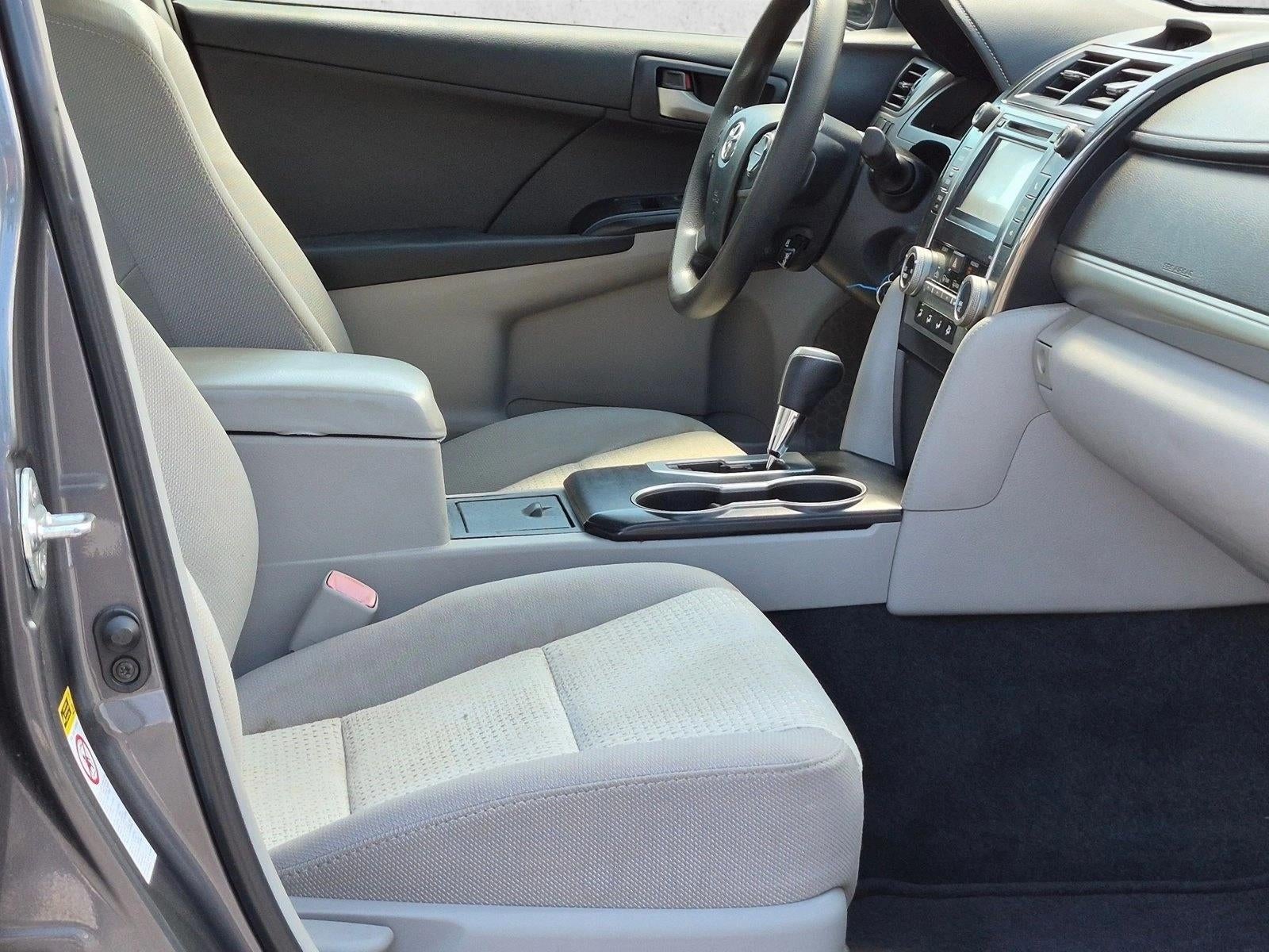 2012 Toyota Camry 4dr Sdn I4 Auto LE (Natl)