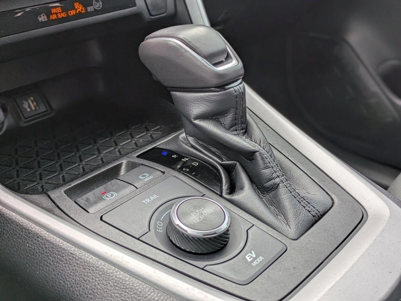 2023 Toyota RAV4 Hybrid SE AWD (Natl)