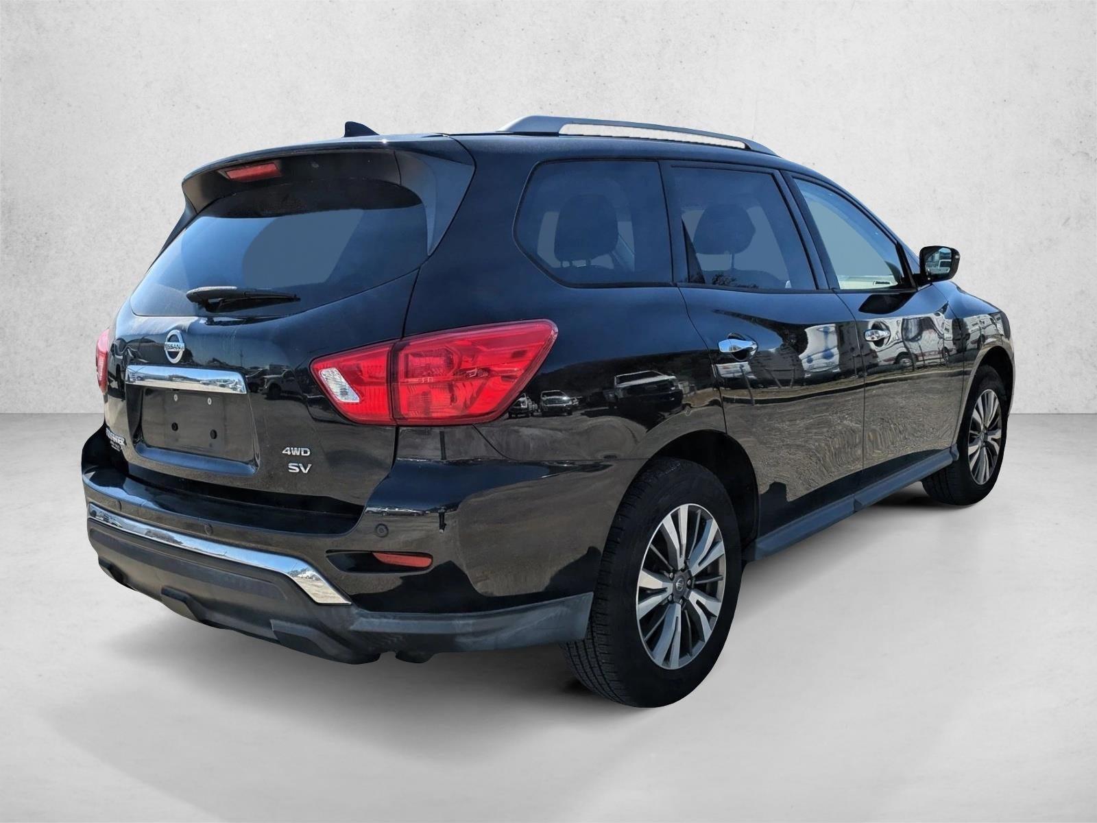 2020 Nissan Pathfinder 4x4 SV