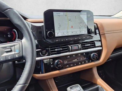 2025 Nissan Pathfinder Platinum 2WD