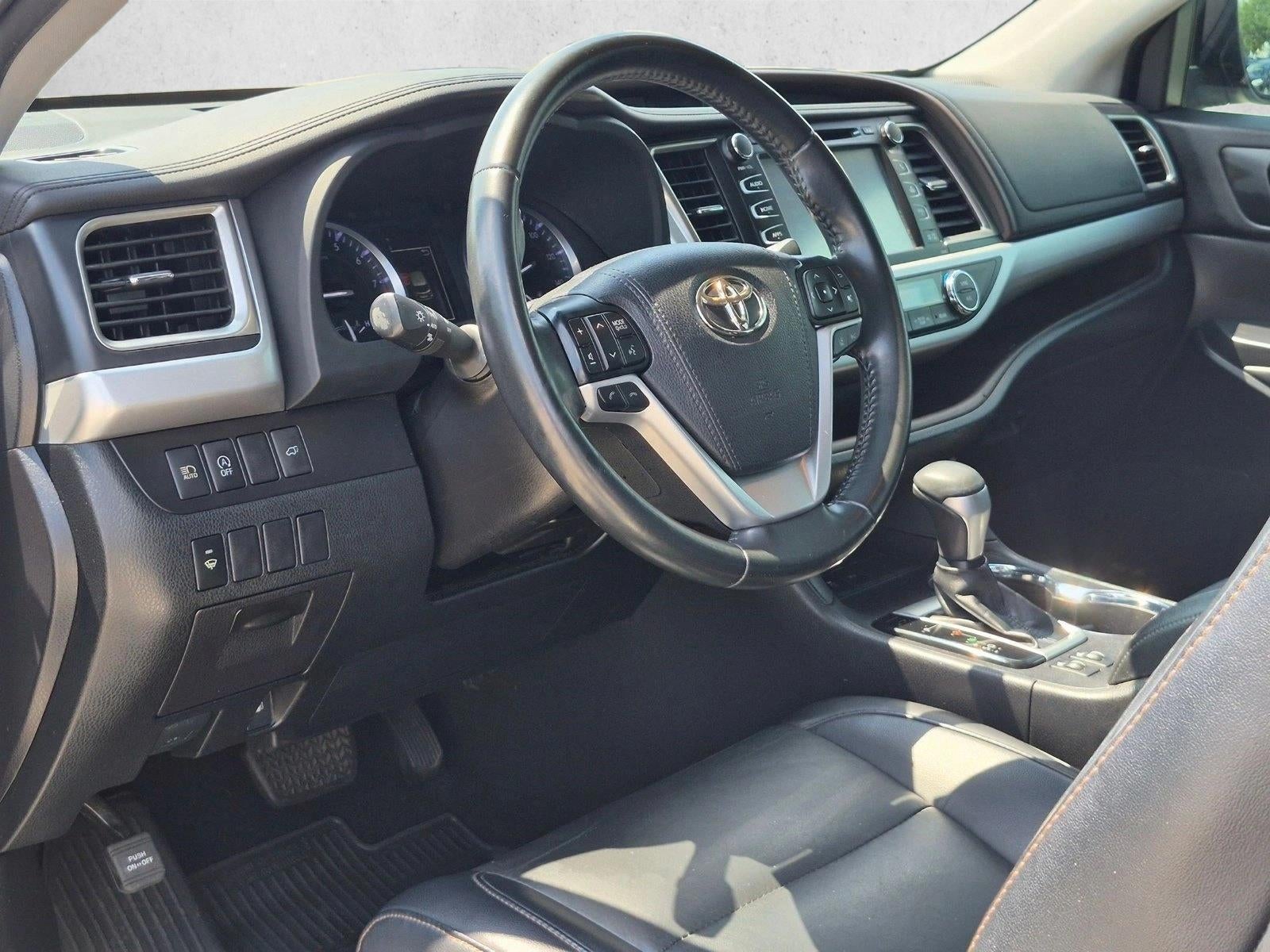 2019 Toyota Highlander XLE V6 FWD (Natl)