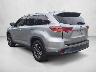 2019 Toyota Highlander XLE V6 FWD (Natl)