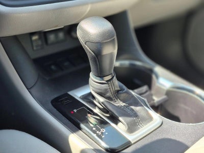 2018 Toyota Highlander LE I4 FWD (Natl)
