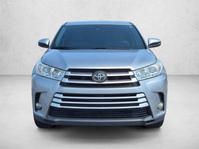 2018 Toyota Highlander LE I4 FWD (Natl)