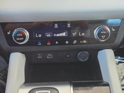 2022 Mitsubishi Outlander SEL FWD