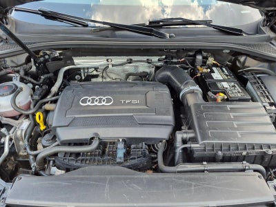 2019 Audi Q3 2.0 TFSI Premium quattro