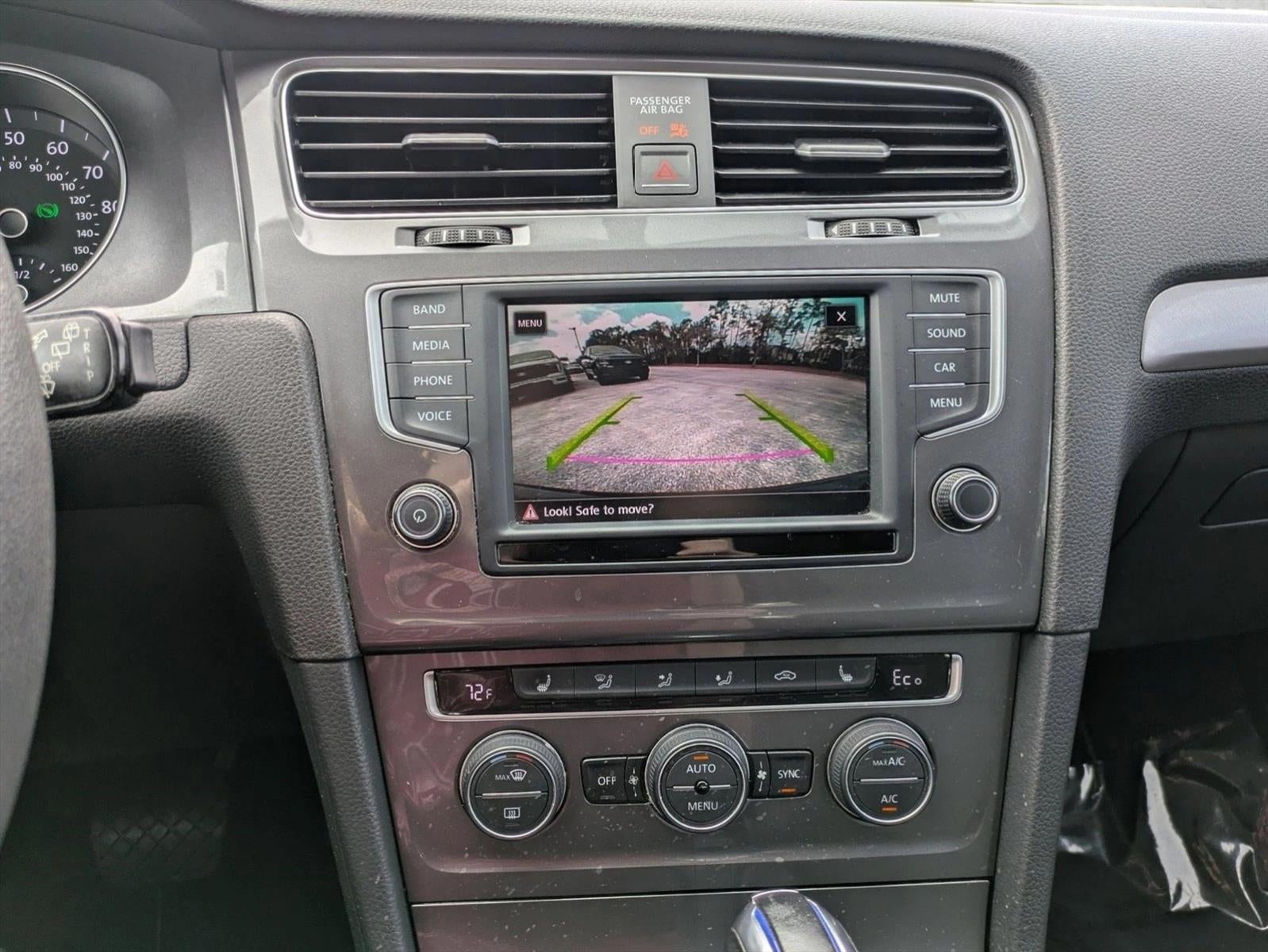 2016 Volkswagen e-Golf 4dr HB SE