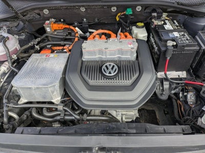 2016 Volkswagen e-Golf 4dr HB SE