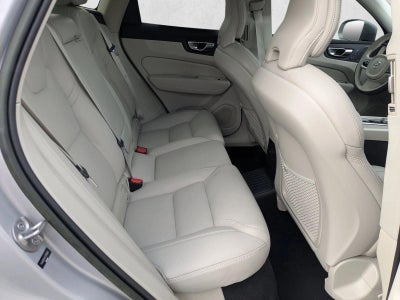 2023 Volvo XC60 Recharge Plug-In Hybrid T8 eAWD PHEV Ultimate Bright Theme