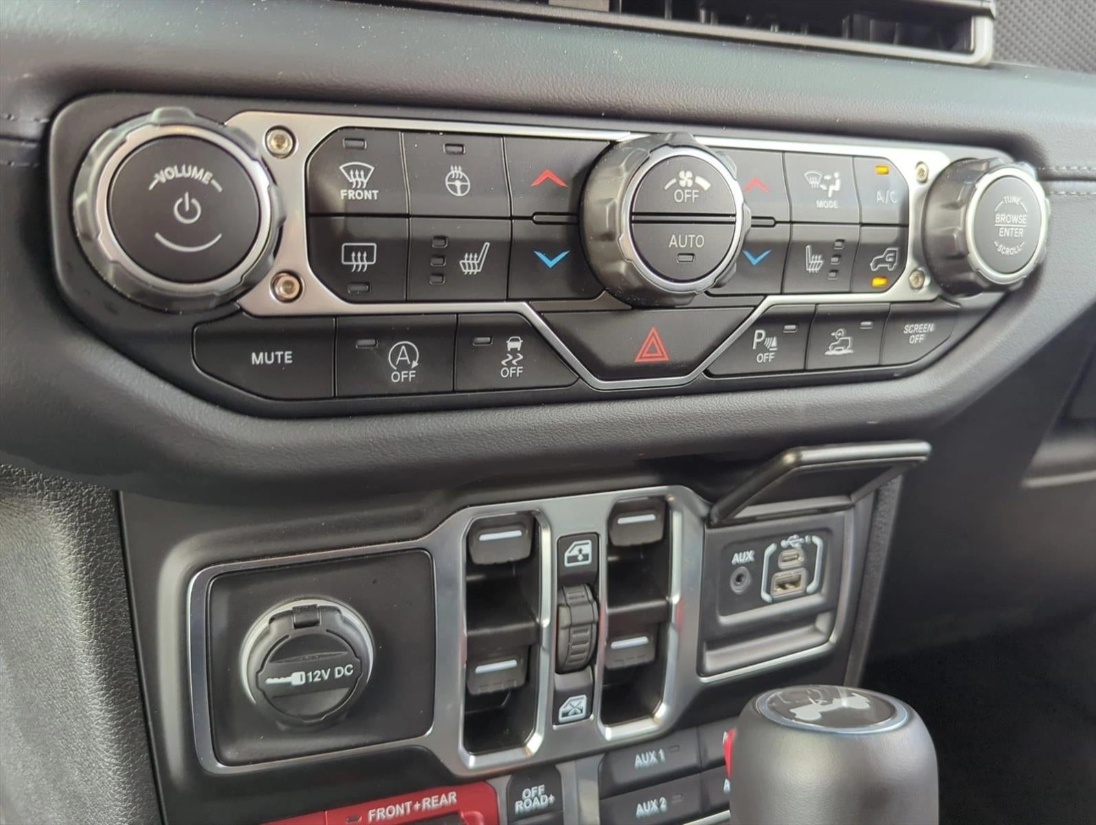 2025 Jeep Wrangler Rubicon X 4 Door 4x4