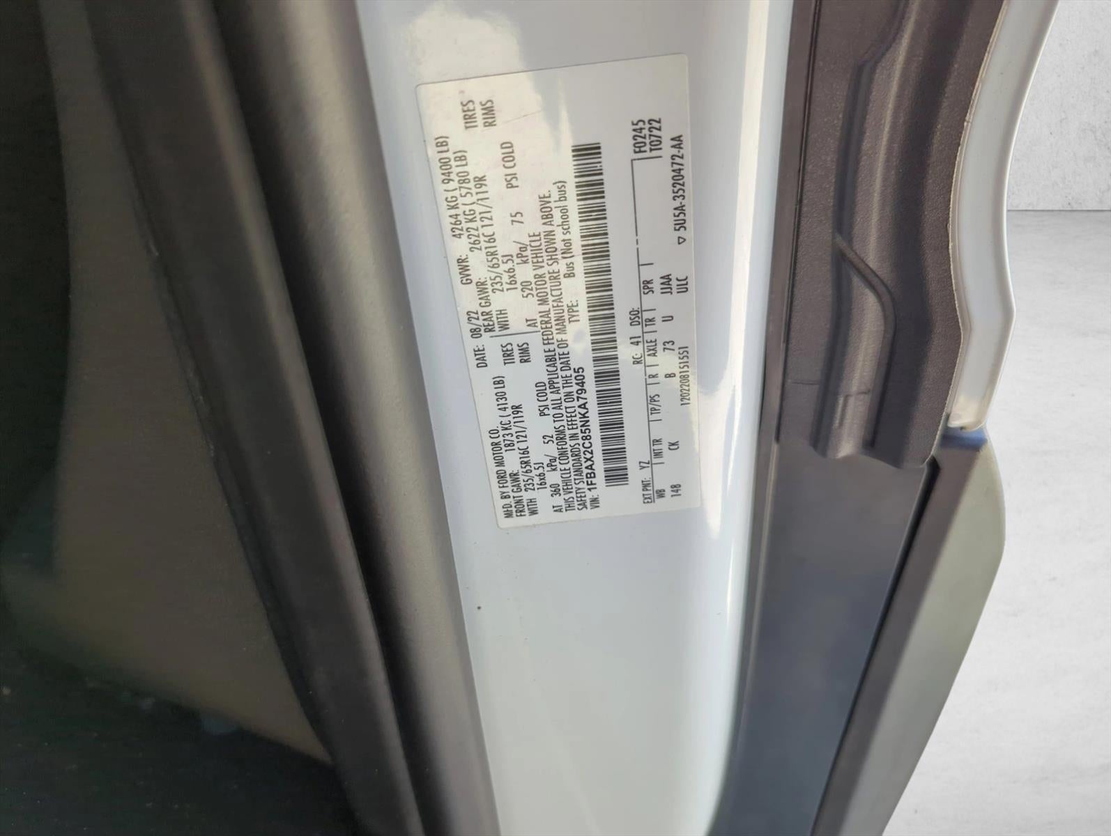 2022 Ford Transit Passenger Wagon T-350 148" Med Roof XLT RWD