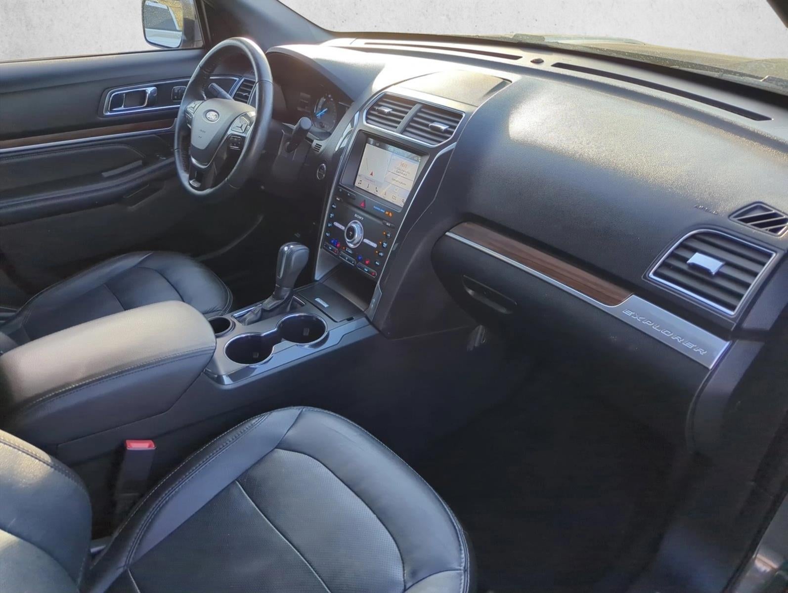 2019 Ford Explorer Limited FWD