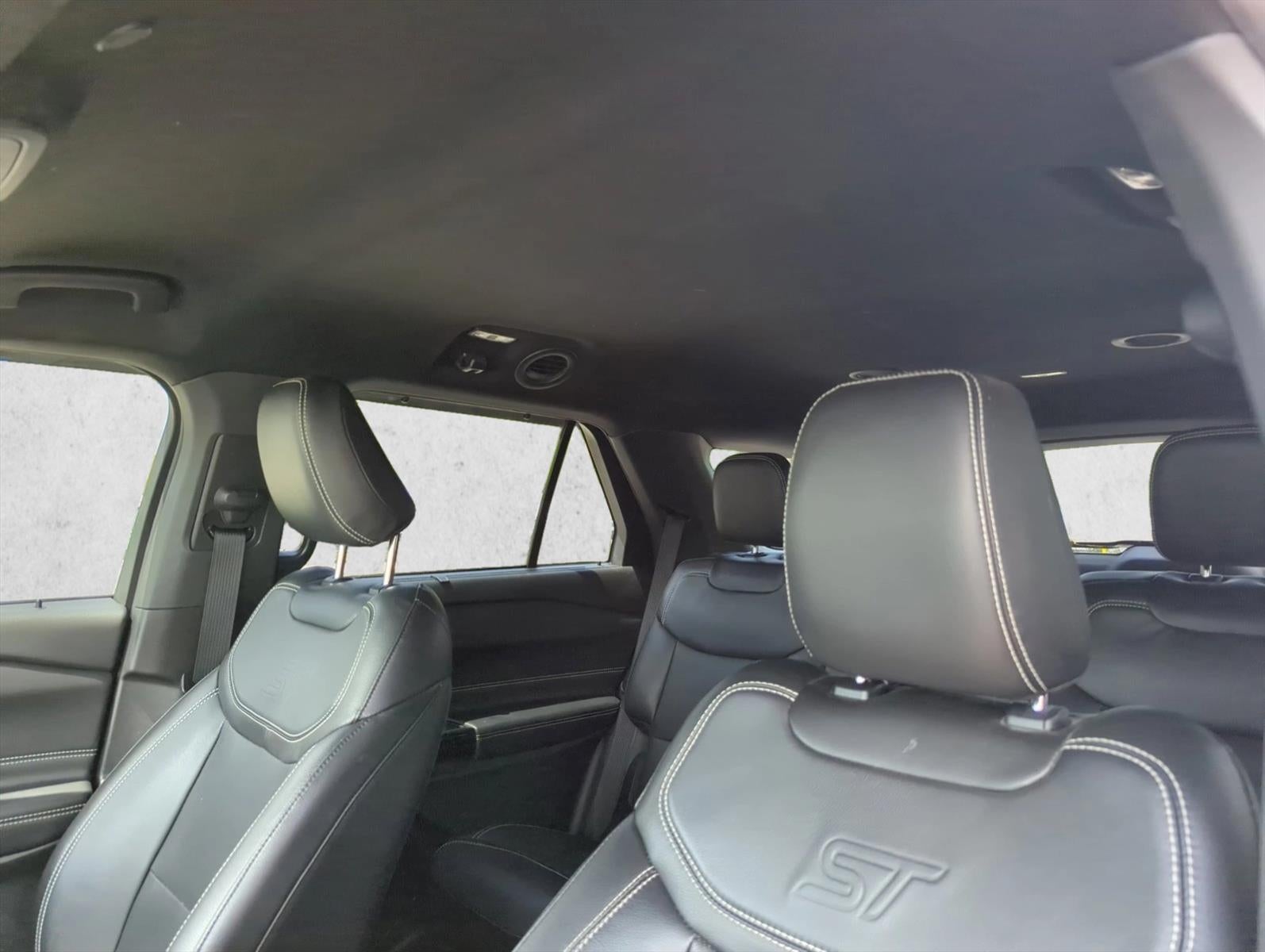 2022 Ford Explorer ST 4WD