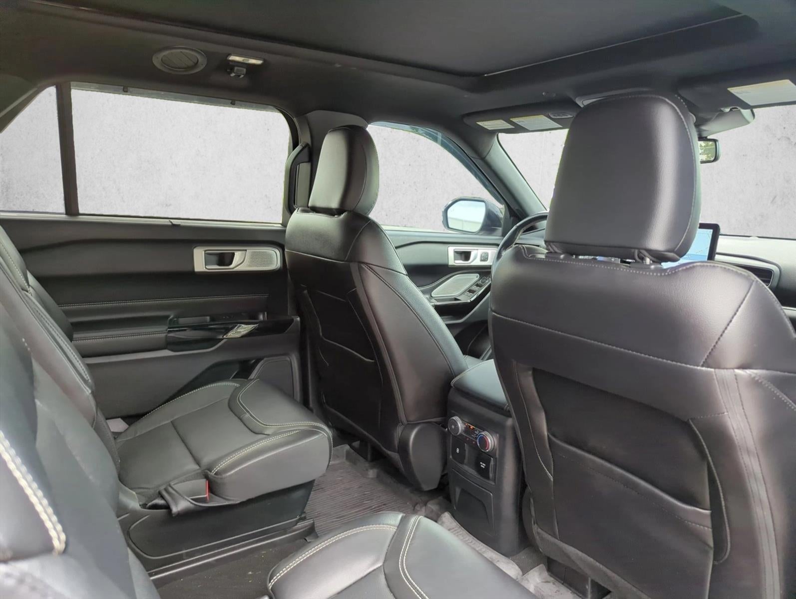 2022 Ford Explorer ST 4WD