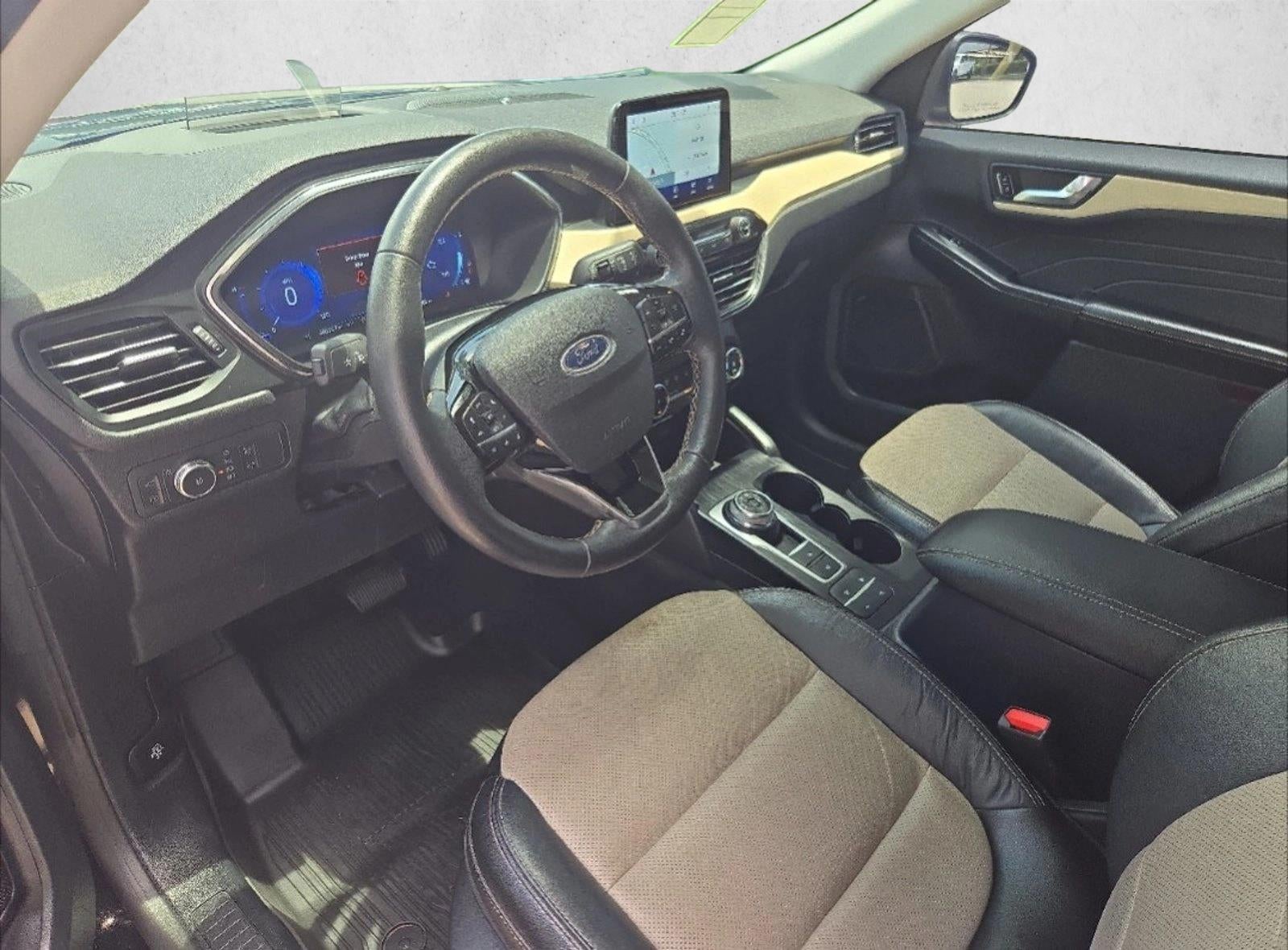 2022 Ford Escape Titanium Plug-In Hybrid FWD