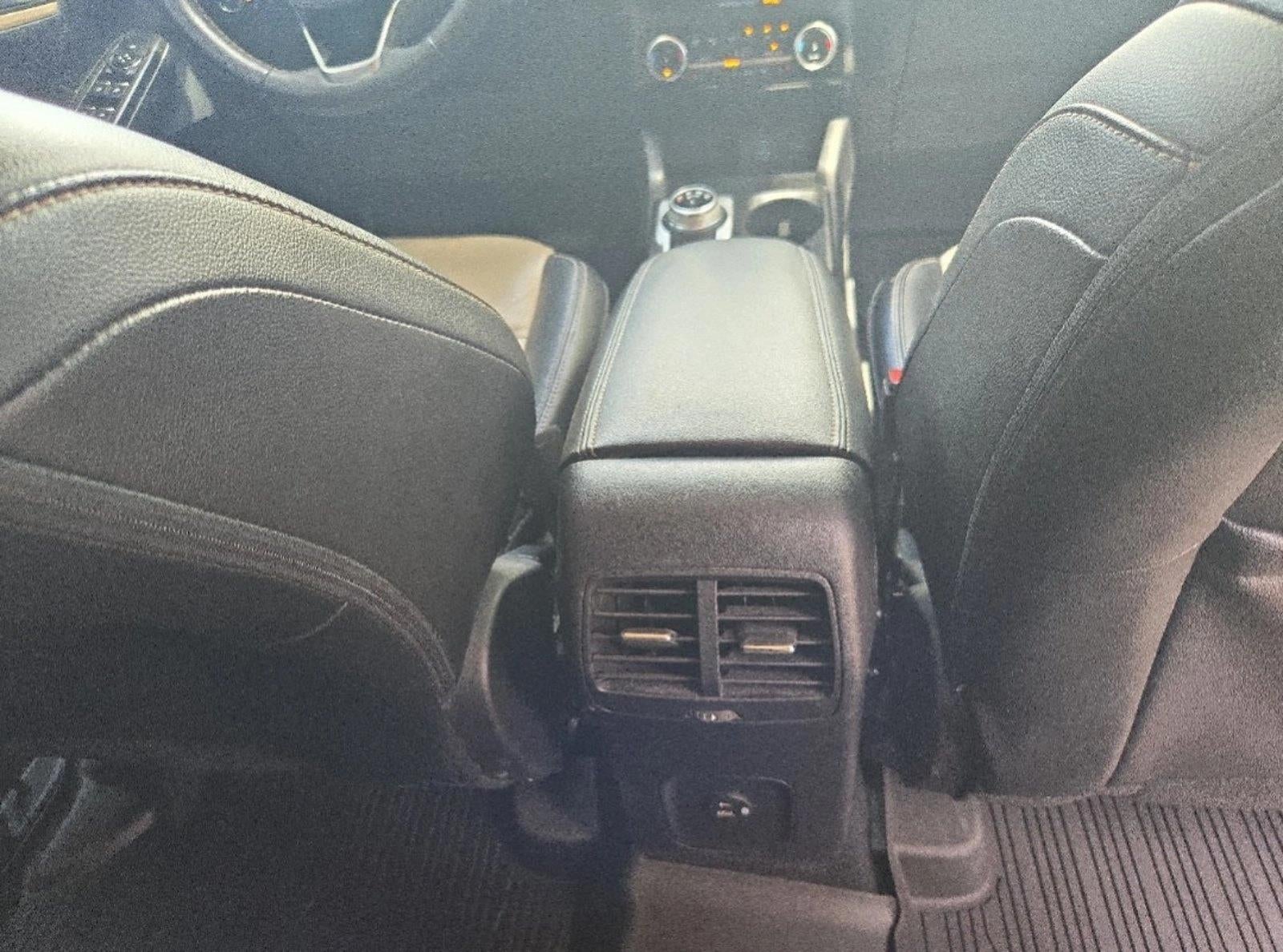 2022 Ford Escape Titanium Plug-In Hybrid FWD