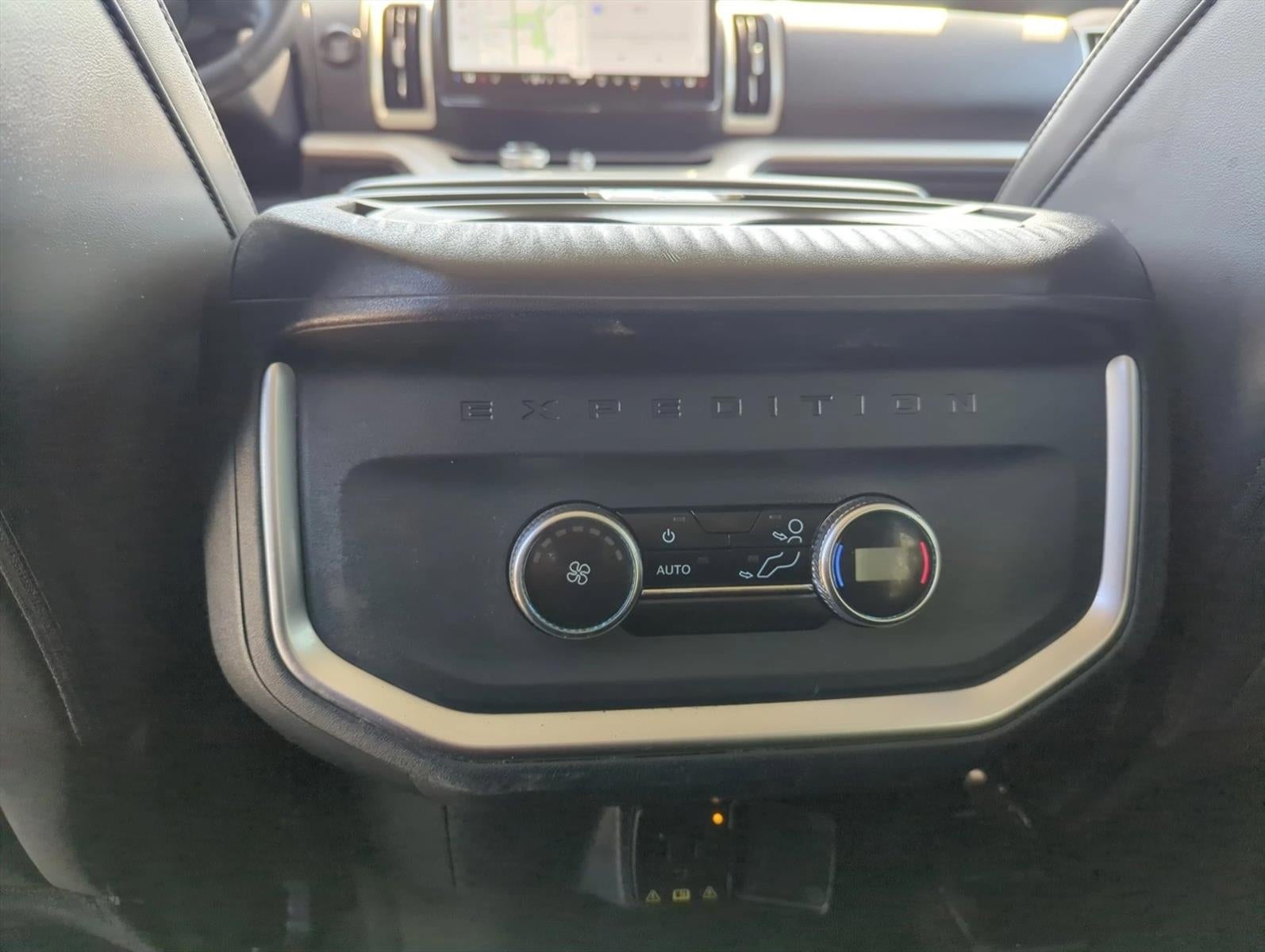 2025 Ford Expedition Active 4x4