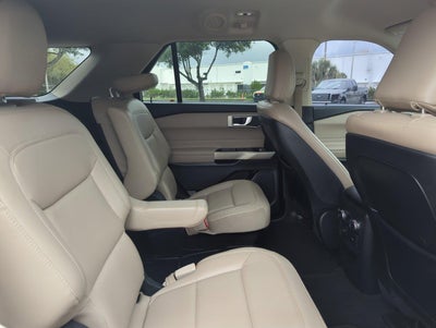 2020 Ford Explorer XLT RWD