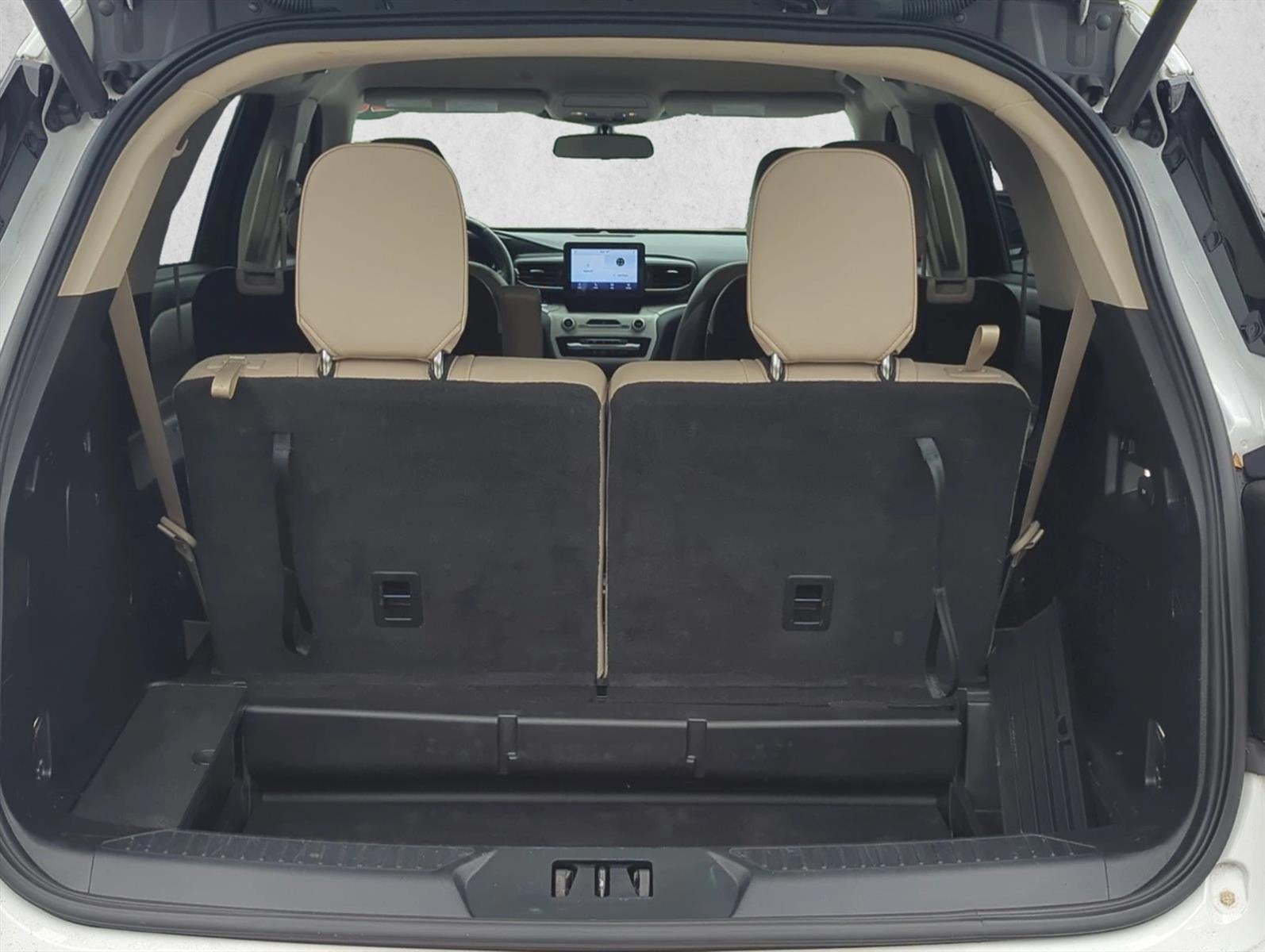 2020 Ford Explorer XLT RWD